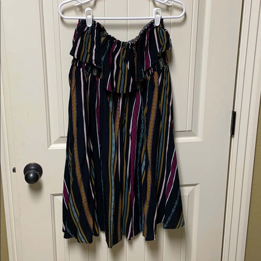 Black strapless dress